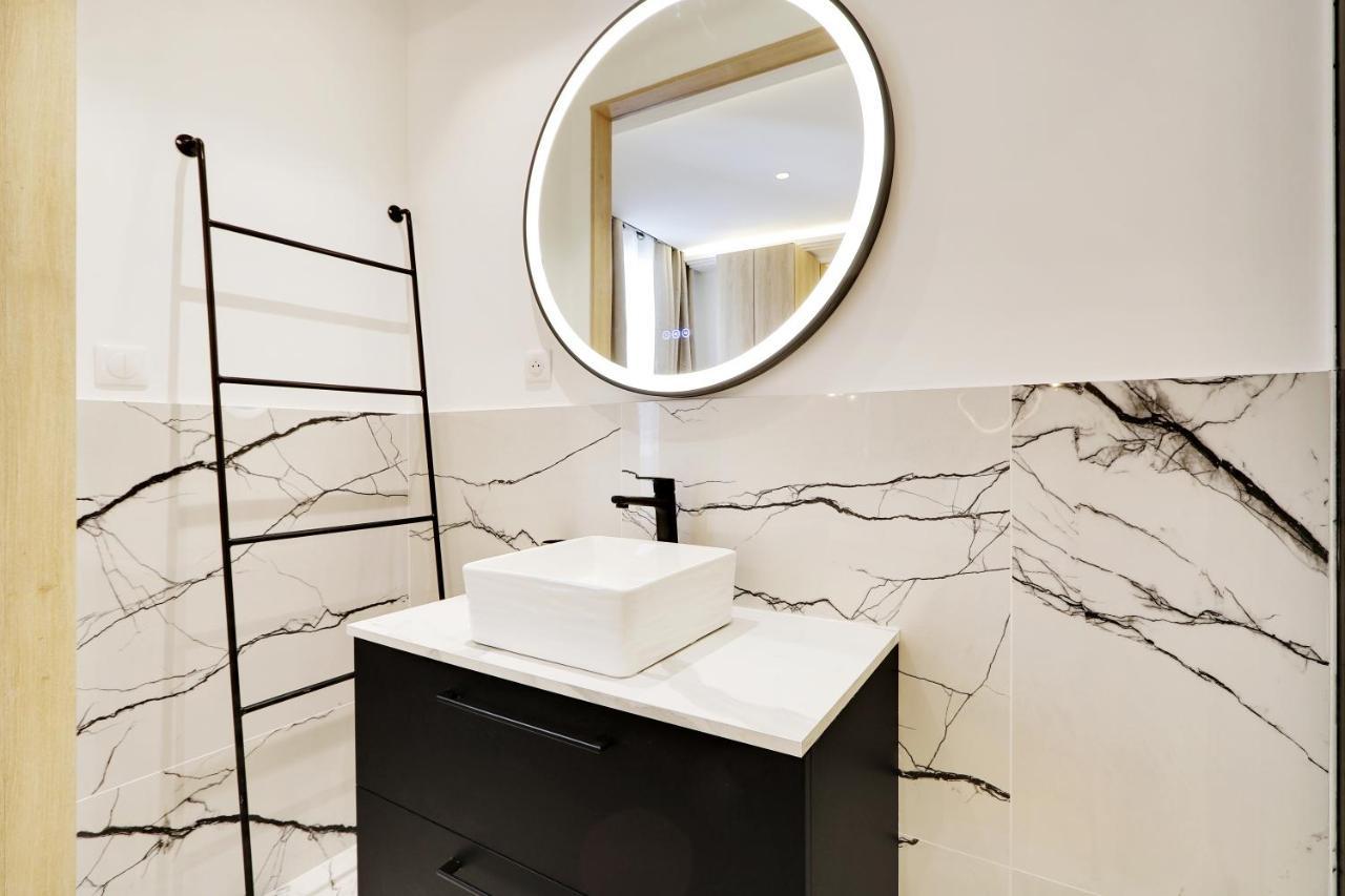 Off Majesti Upper Marais Apartment- Rue Du Faubourg Saint-Martin 파리 외부 사진