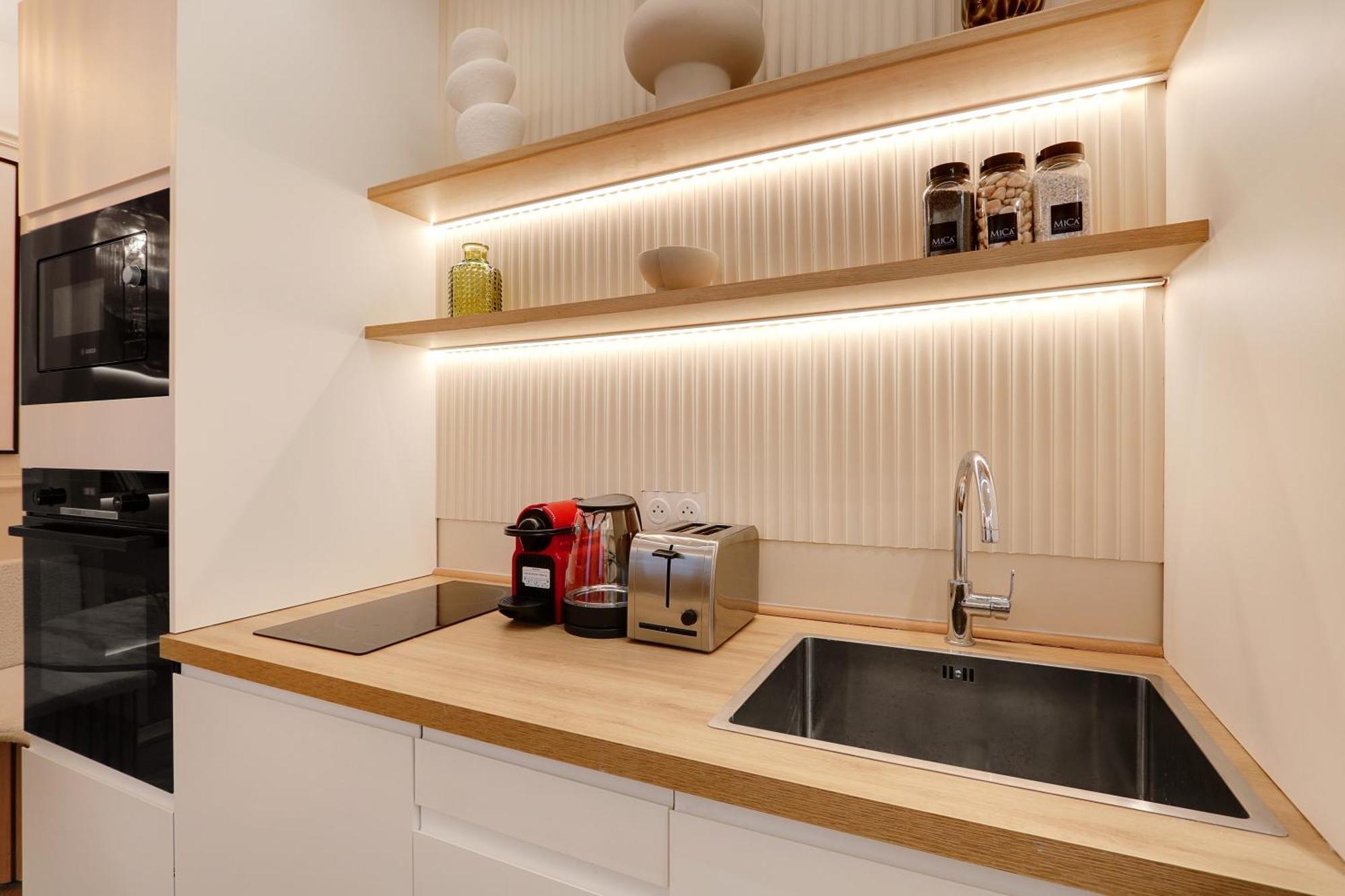 Off Majesti Upper Marais Apartment- Rue Du Faubourg Saint-Martin 파리 외부 사진
